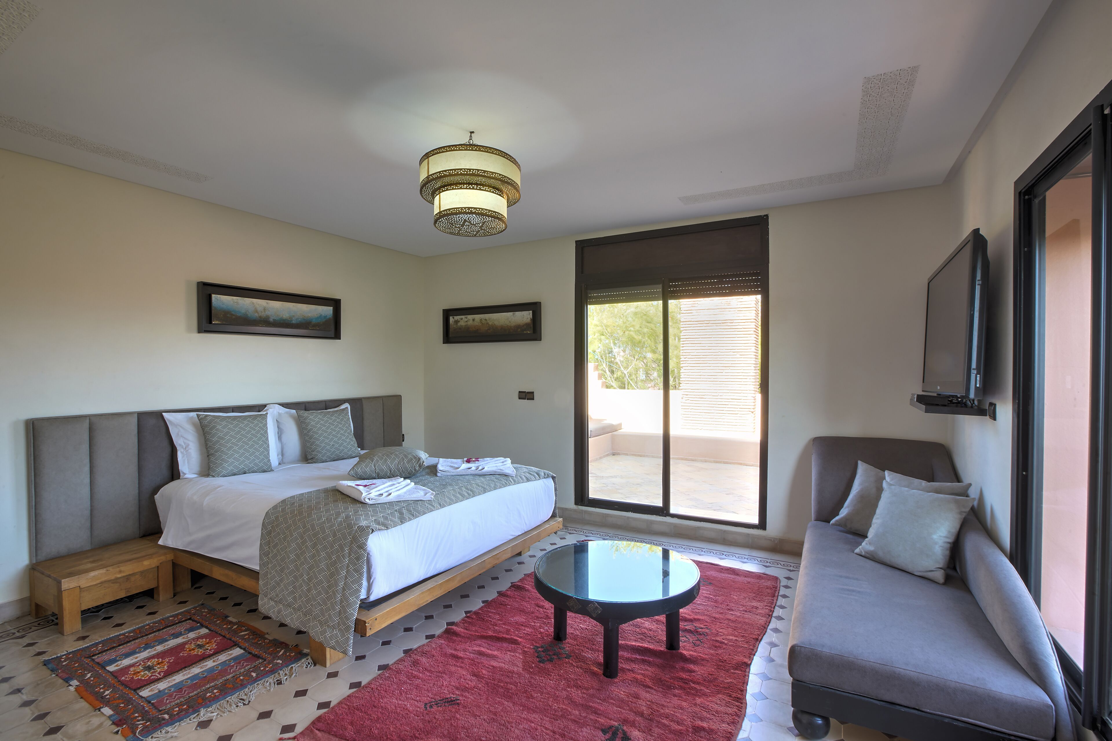 5 Schlafzimmer, Bügeleisen/Bügelbrett, WLAN, Bettwäsche