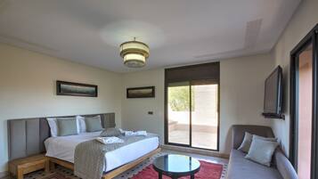 5 Schlafzimmer, Bügeleisen/Bügelbrett, WLAN, Bettwäsche