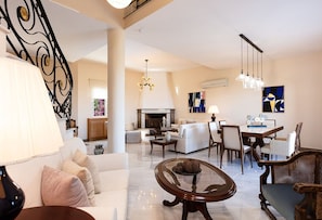 TV, fireplace, DVD player, table tennis - Spacious Villa With Full Privacy Next to the City & the Sandy Beach of Rethymno! (Rethymno)