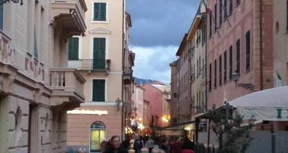 GIVE A HOLIDAY IN ONE OF THE MOST BEAUTIFUL PLACES OF LIGURIA