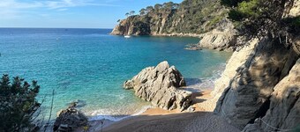 Nice house in Cala Llevadó,Tossa de Mar with swimming pool (500 m to the beach)