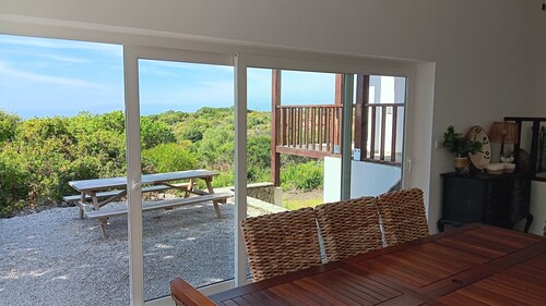 Casa do Cabeço das Águias, 2 km from the beach and 35 km from Lisbon