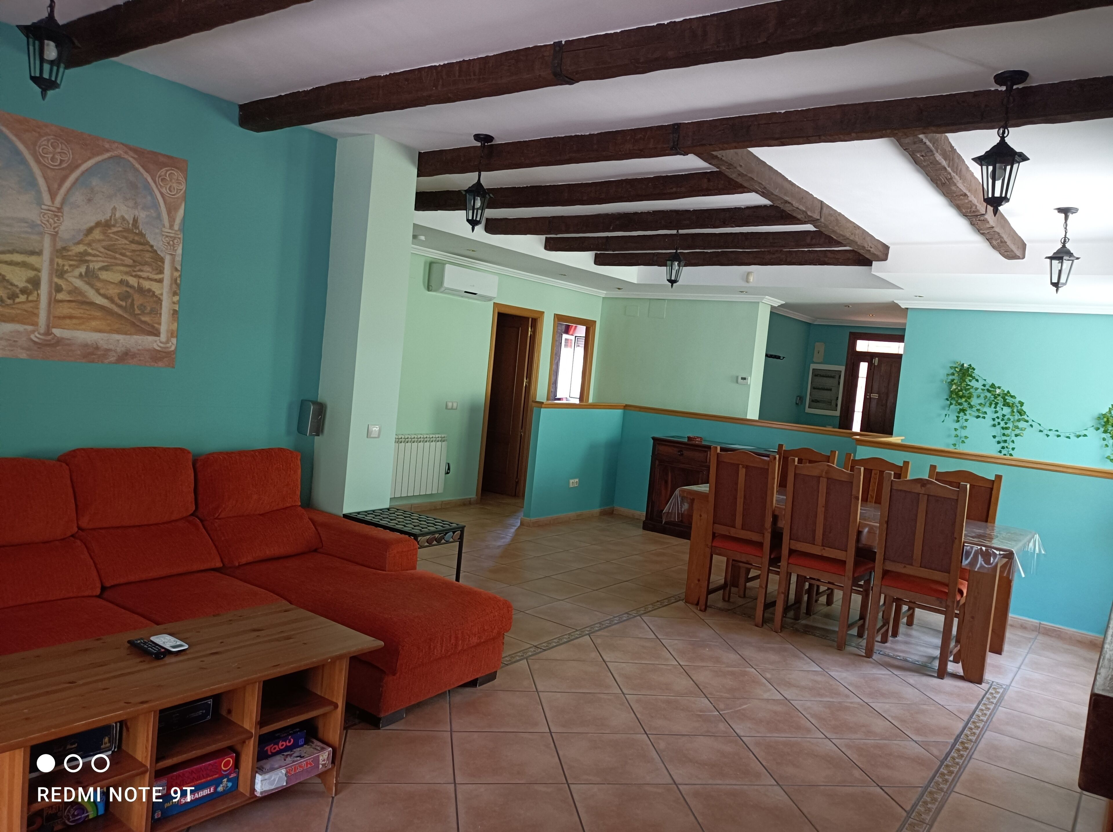 BEAUTIFUL COUNTRY HOUSE