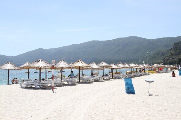 In Strandnähe, Strandtücher