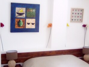 3 bedrooms, iron/ironing board, travel cot, WiFi