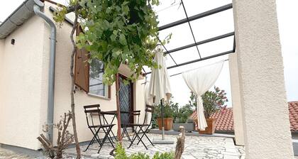 LacoDeLama mini resort apartment Pina