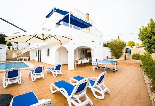 El Portet 8 Beds, 6 Bath, Sea-view, Big terraces, Summer Kitchen, Close to Beach