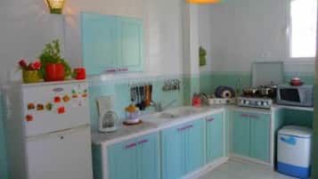 冰箱、微波炉、炉灶、茶具/咖啡用具