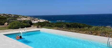 Piscina all'aperto