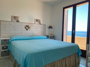 4 Schlafzimmer, Bügeleisen/Bügelbrett, Reisekinderbett, kostenloses WLAN