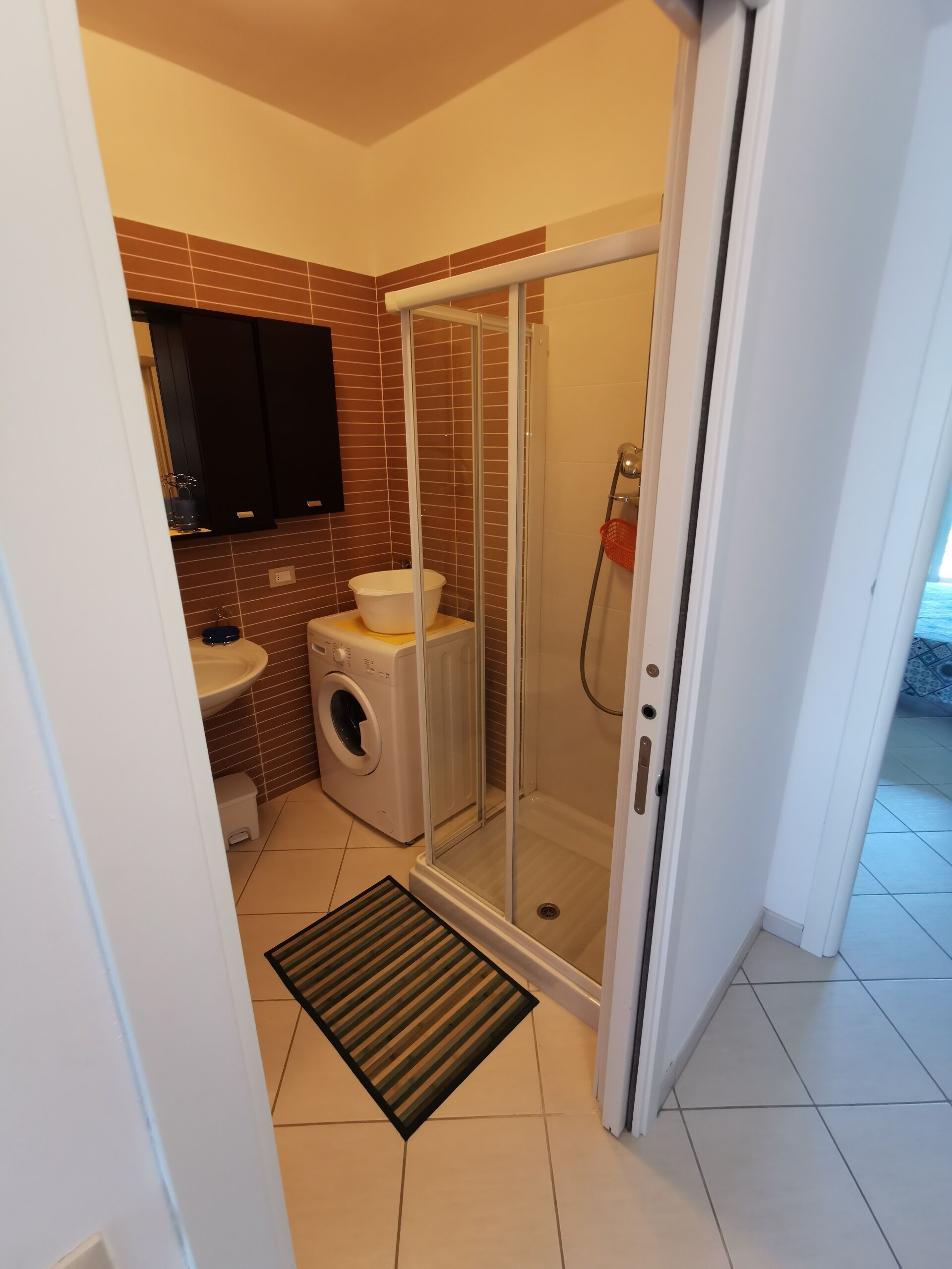 Dusche, Haartrockner, Bidet, Seife