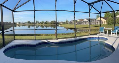 Beautiful Villa in Kissimmee, Florida with Private Pool & Free Wifi