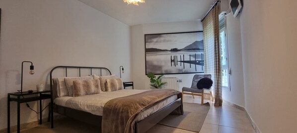5 Schlafzimmer, Bügeleisen/Bügelbrett, Reisekinderbett, WLAN