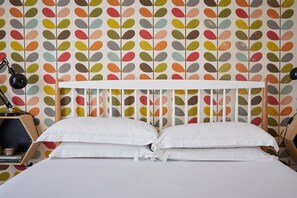 2 bedrooms, iron/ironing board, travel cot, WiFi
