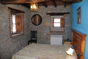 4 camere, ferro/asse da stiro, lenzuola