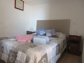 1 bedroom, iron/ironing board, WiFi