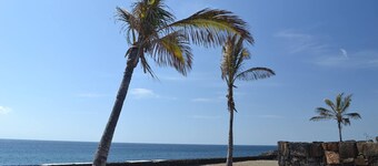 VILLA ANN - LANZAROTE COUNTRY VILLAS  - COMFORTABLE 3 BED VILLA AND PRIVATE POOL