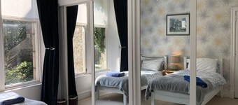 Apartment To Suit All! Perfect Location With Easy Access To Centre Of Town