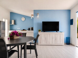 Dining - Villa Neni - Key to Villas (Valledoria, Sardegna)