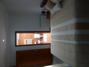 Haartrockner, Handtücher, Toilettenpapier