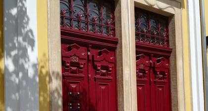 Ah33 - Double or Twin Studio with Balcony - University and Historic Center