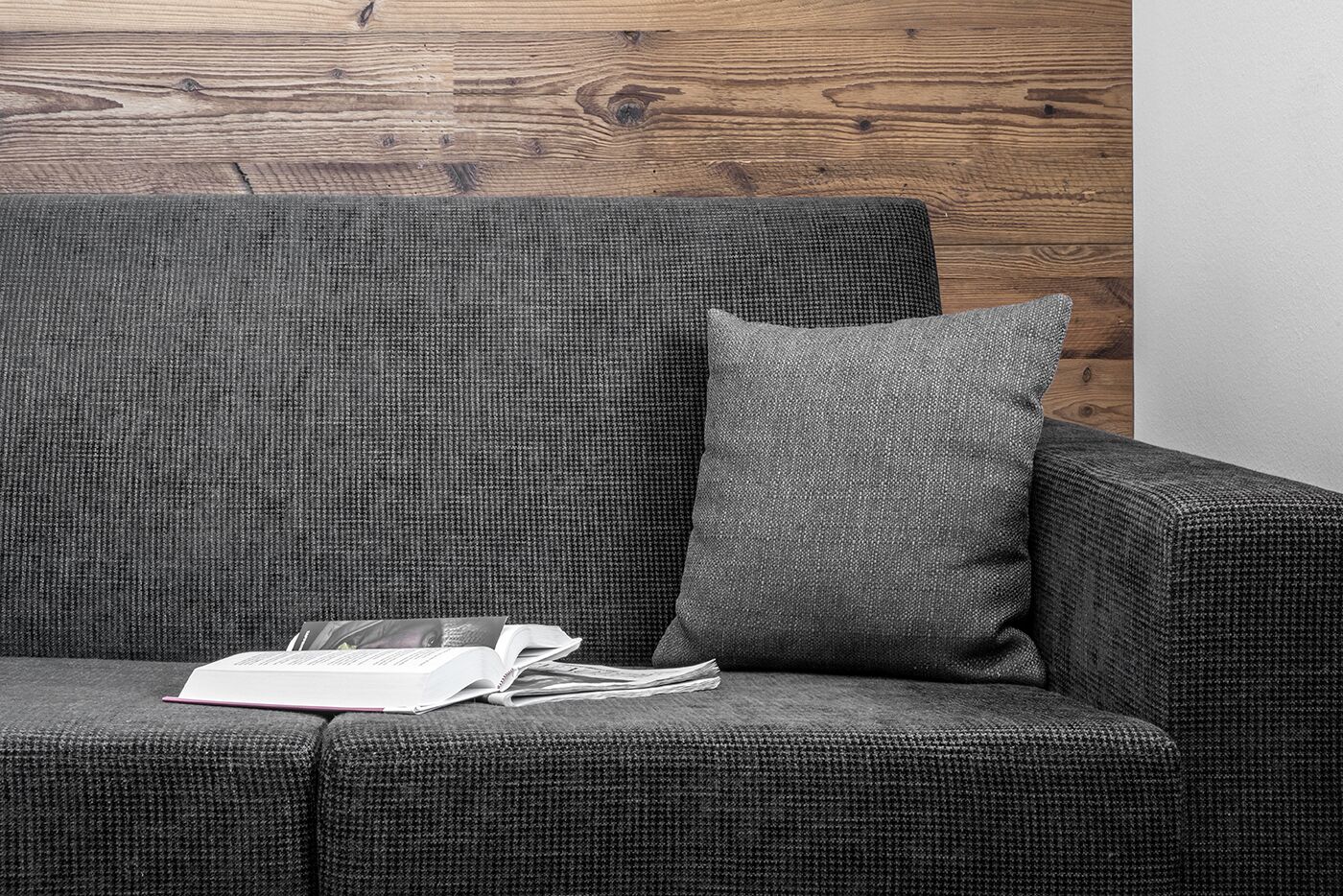 comfort double room, mountain view | 1 bedroom, in-room safe, desk, laptop workspace