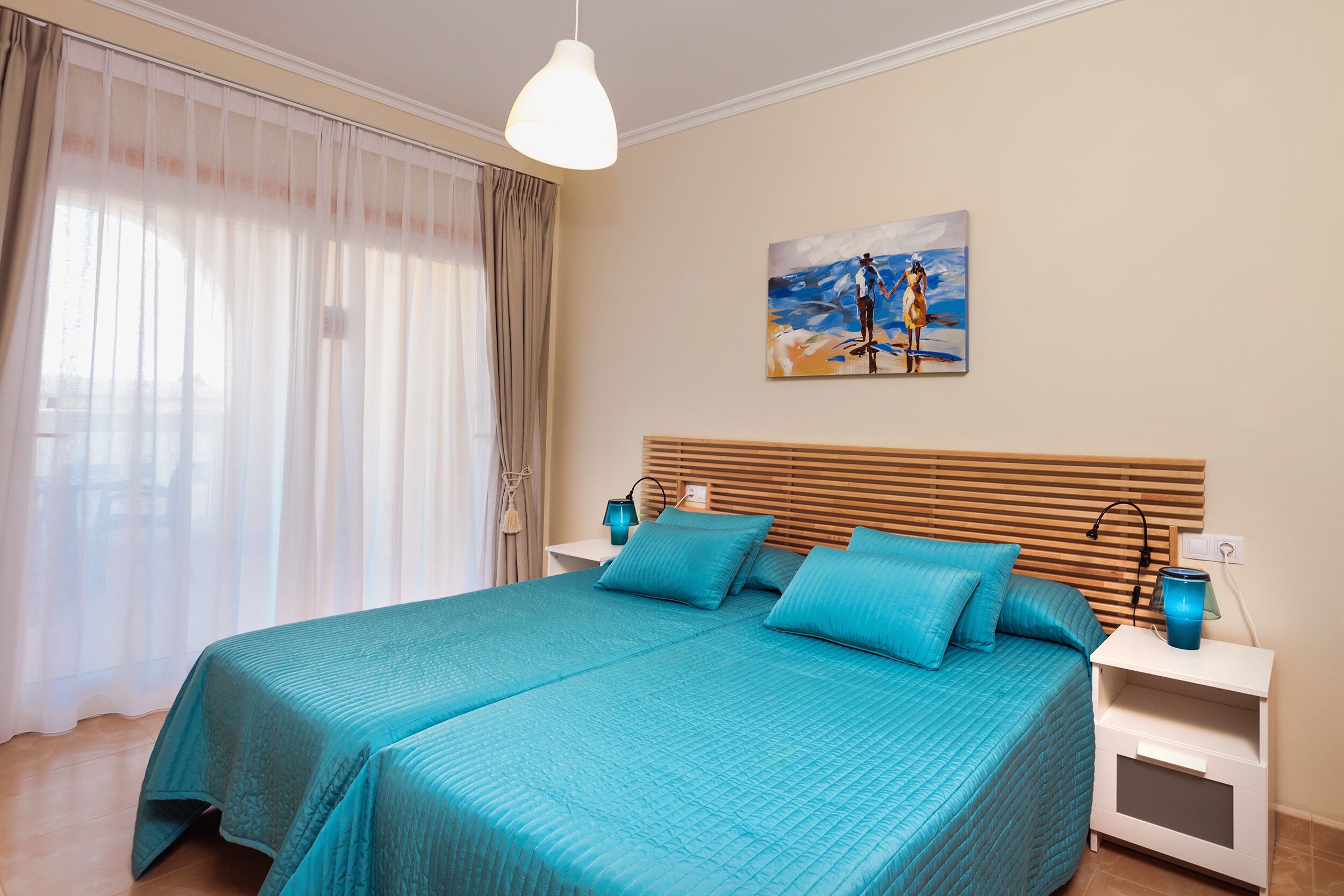 2 chambres, fer et planche à repasser, Wi-Fi gratuit, draps fournis