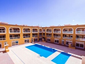 Utomhuspool