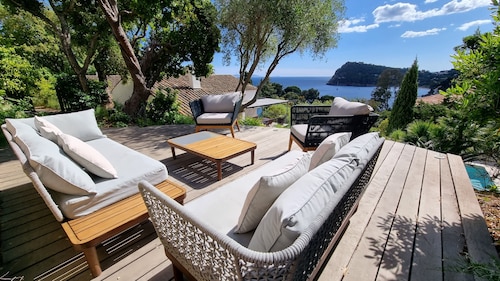 Superb modern Family Villa nearby fabulous sandy beaches