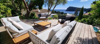 Superb moderne familievilla i nærheden af fantastiske sandstrande.