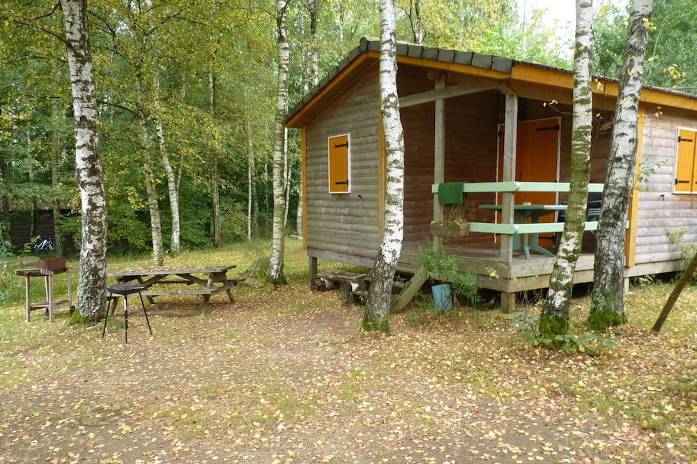 Chalets in the nature with fishing pond