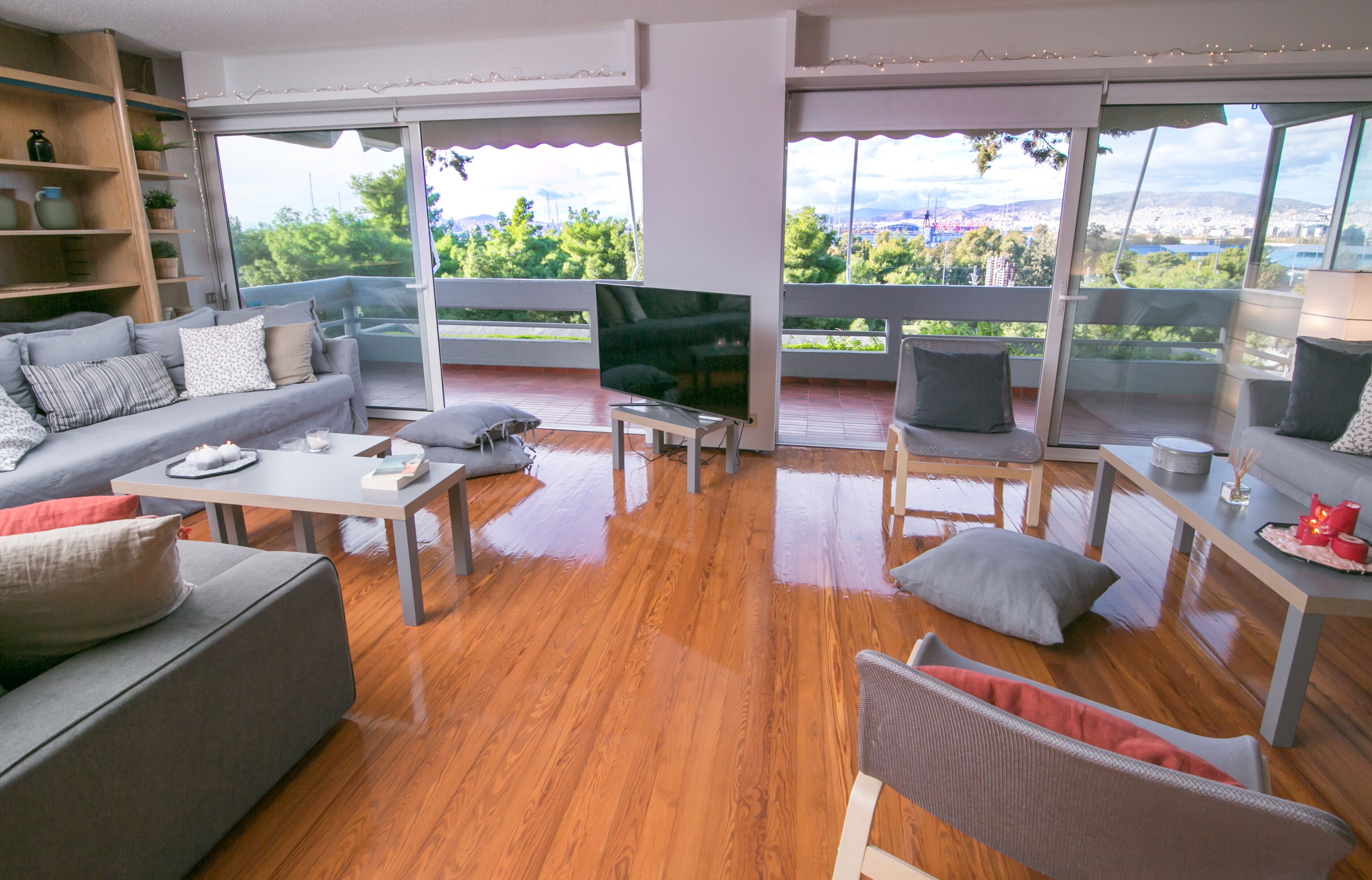 Unique apartment in Athens Riviera