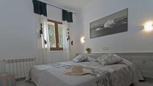 3 bedrooms, internet - House very beautiful in quiet area (l'Escala)
