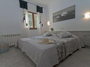 3 bedrooms, Internet