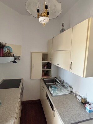Micro-ondas, fogão, cooktop, lava-louças