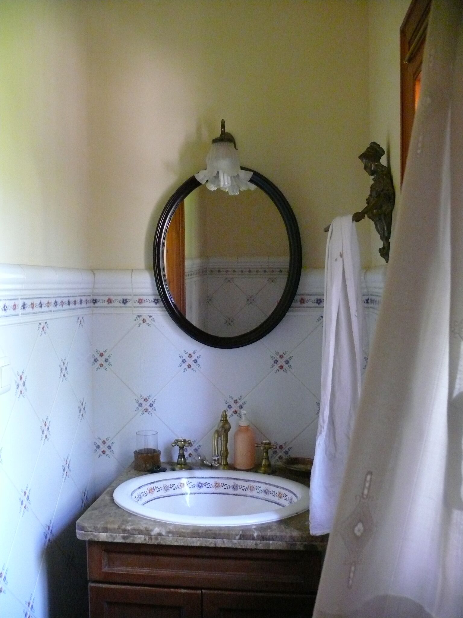 House in the country charming