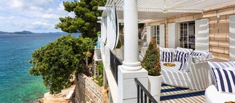 Extraordinary seafront villa with pool for up to 9 people