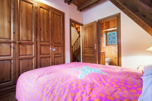 3 Schlafzimmer, Bügeleisen/Bügelbrett, WLAN, Bettwäsche