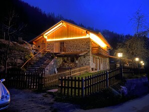 Exterior - Cozy Mountain Lodge (Roncegno Terme)