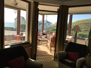 Televisión y reproductor de DVD 