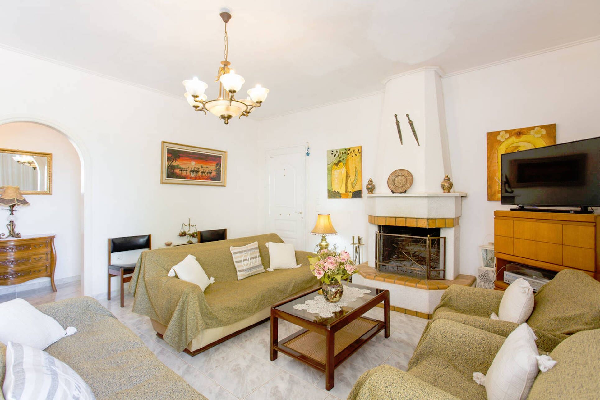 Picturesque villa in Porto Rafti with big garden 800 metres from the beach