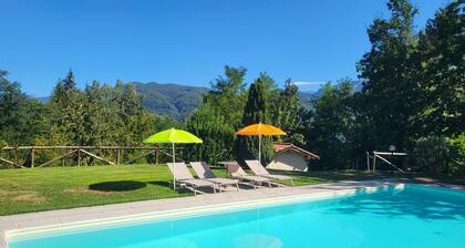 Beautiful private house with stunning views, large garden and private pool