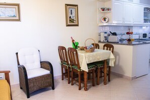Dining - Casa Maria (Alvor)