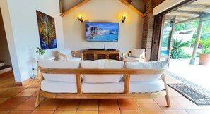 Smart TV, ping pong - Fincas Panaca Jagüey 21 Grupo VIP | Exclusivity, swimming pool and heated Jacuzzi (Quimbaya)