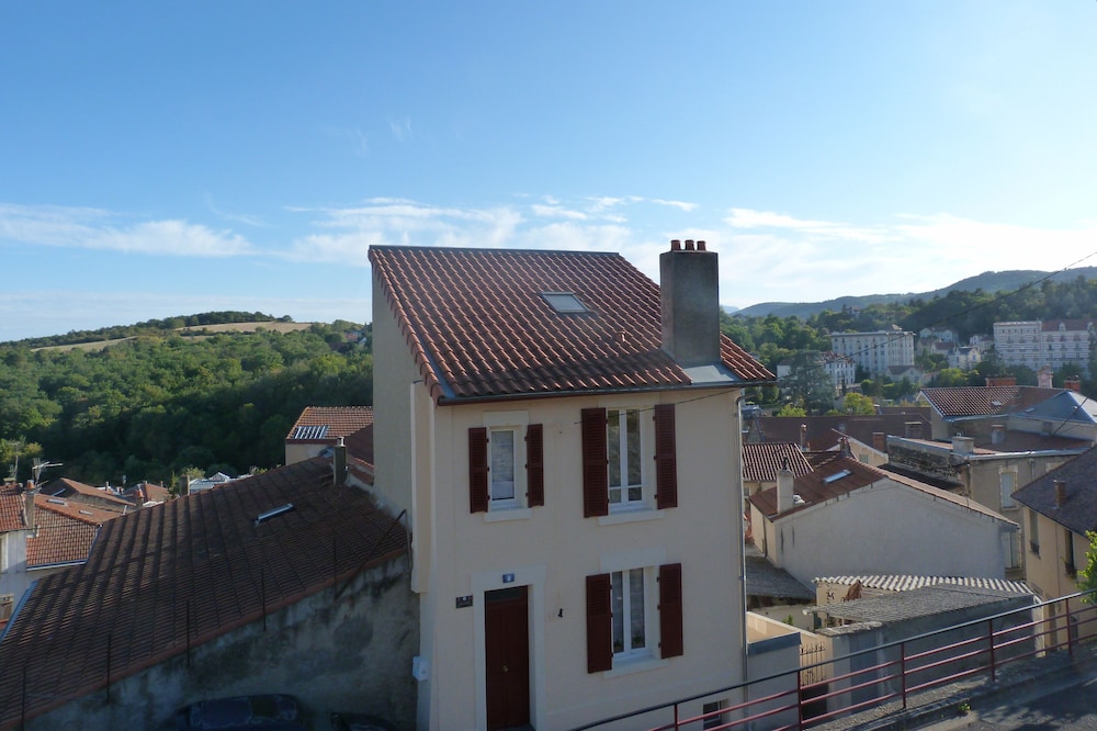 nice village house quiet, not overlooked
