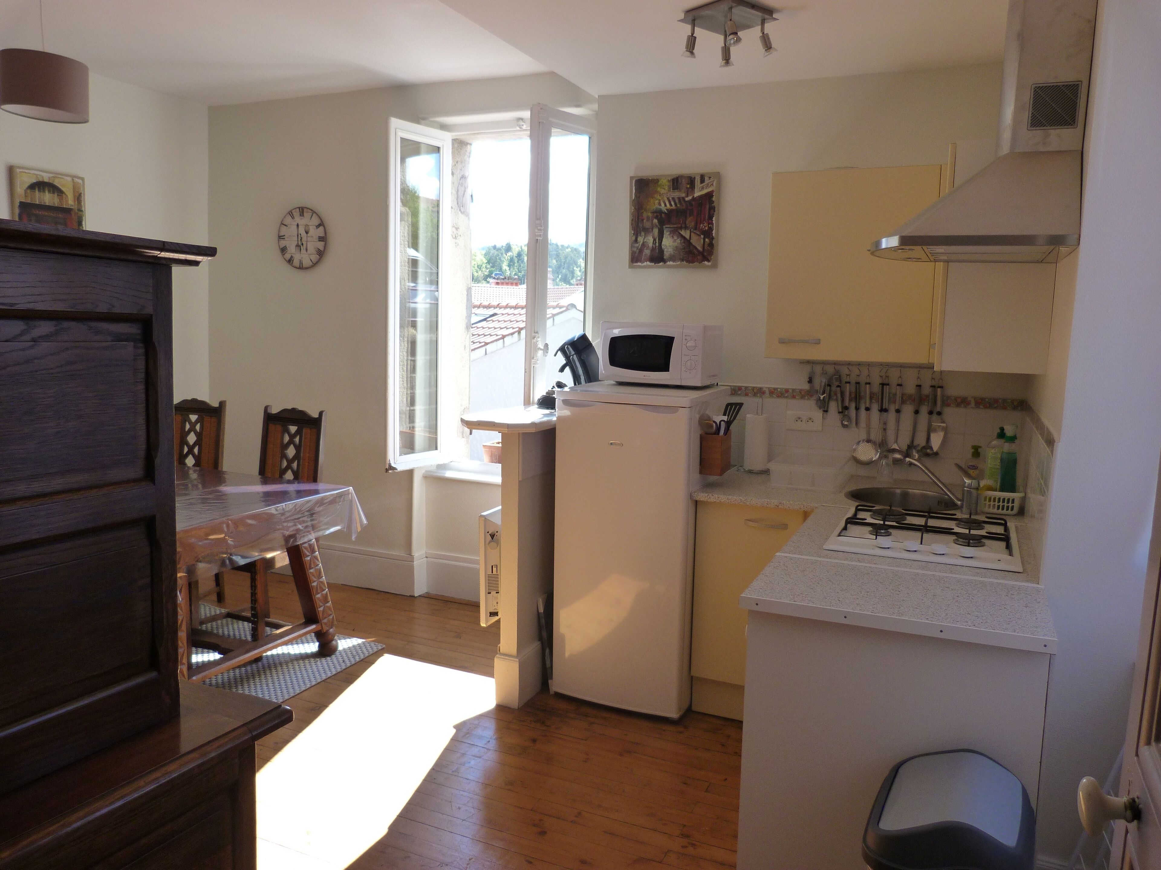 nice village house quiet, not overlooked 