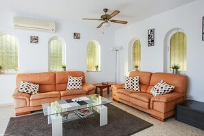 Smart TV, books, offices