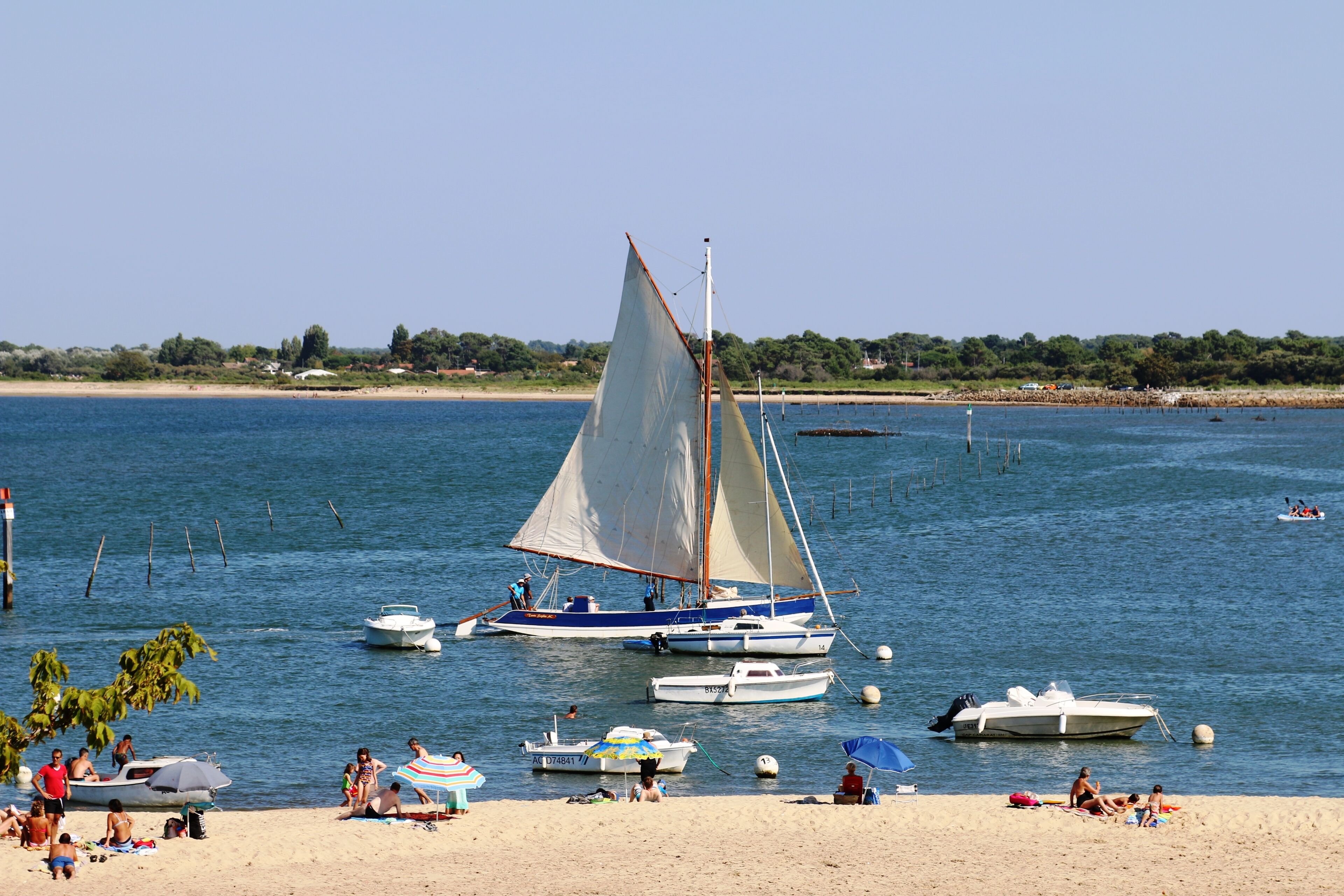 Arcachon apartment with view and direct access to the Arcachon basin- WIFI