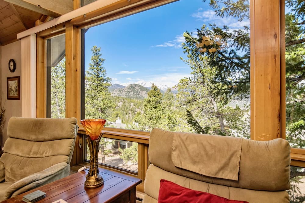 Jordan Vacation At Windcliff 3 Bedroom Home by RedAwning - Twin Sisters Peaks, CO