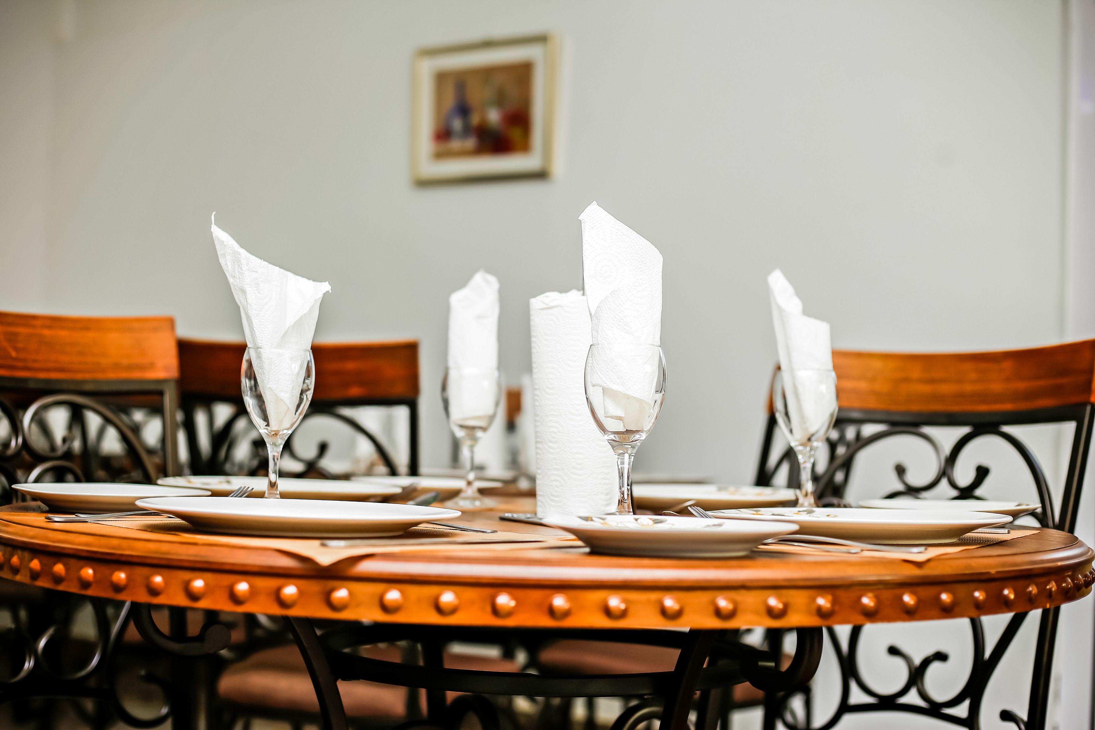 breakfast, lunch, dinner served; local and international cuisine